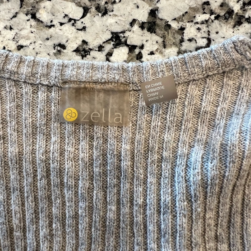 Zella Ribbed Knit Gray Sweater